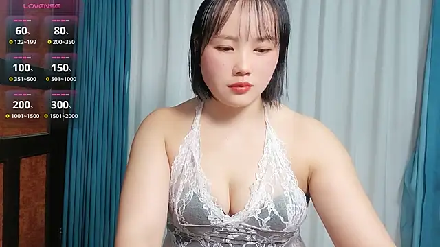 kelly-baby online show from December 17, 11:37 am