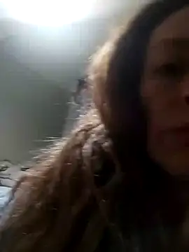 Snapshot of NovaMia chatting on December 16, 8:29 am NovaMia online show from December 16, 8:29 am