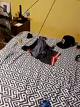 Roberto772 online show from February 27, 4:51 pm