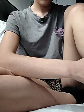 Snapshot of tenifer chatting on December 16, 7:18 pm tenifer online show from December 16, 7:18 pm