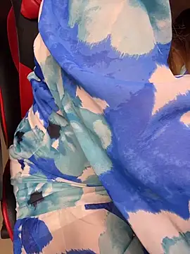 butterflyslay online show from March 30, 8:38 am