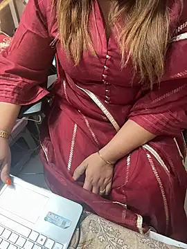 butterflyslay online show from April 17, 1:19 am