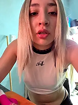 Snapshot of soylulita07 chatting on February 1, 5:49 am soylulita07 online show from February 1, 5:49 am