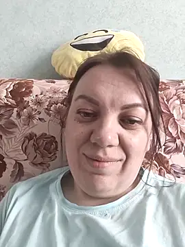 Snapshot of LimonLoveqw chatting on February 21, 7:43 am LimonLoveqw online show from February 21, 7:43 am