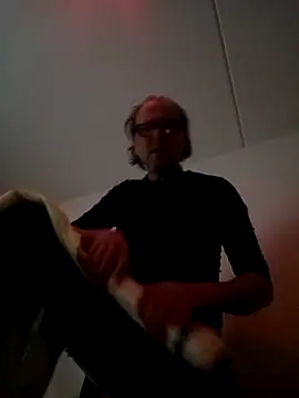 Olivassl22 online show from March 31, 6:54 pm