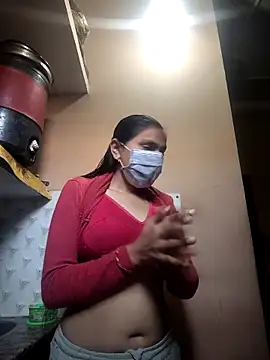 Snapshot of jaanvi-Rani chatting on February 20, 3:25 am jaanvi-Rani online show from February 20, 3:25 am