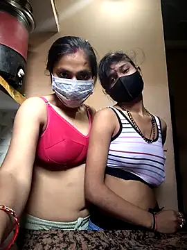 Snapshot of jaanvi-Rani chatting on February 20, 9:44 am jaanvi-Rani online show from February 20, 9:44 am