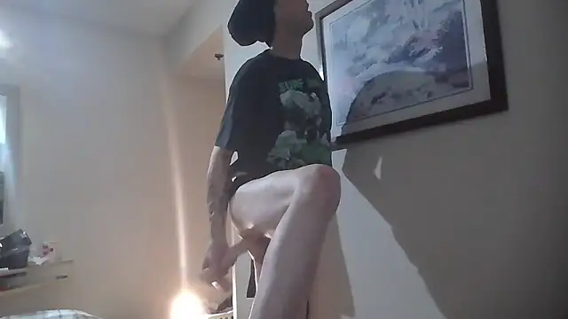 AskAveryAnything online show from February 28, 7:41 am