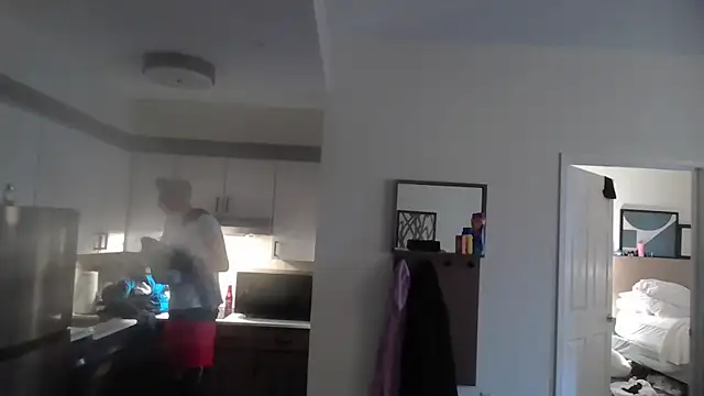 AskAveryAnything online show from March 18, 11:27 pm