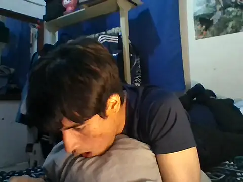 isalexhot online show from December 21, 11:38 pm