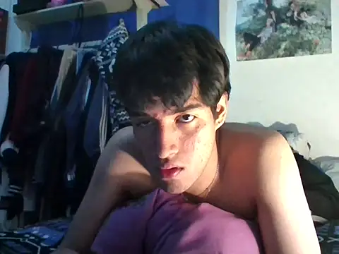 isalexhot online show from December 18, 6:23 pm