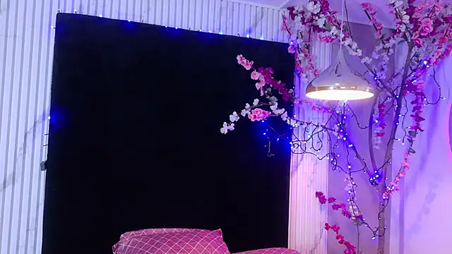 bella moonlight cr online show from March 8, 3:21 am