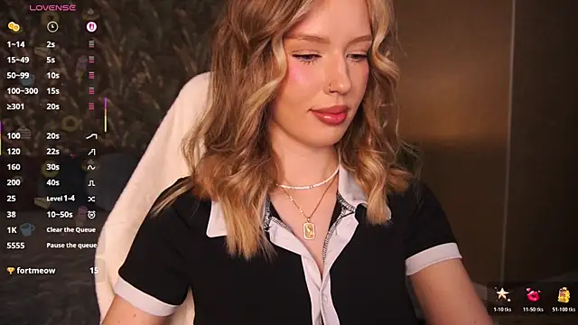 MollyyMayy online show from June 3, 5:28 pm