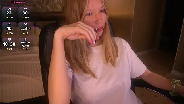 MollyyMayy online show from July 26, 3:57 am