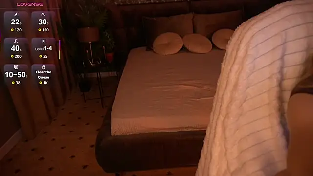 MollyyMayy online show from July 16, 1:13 am