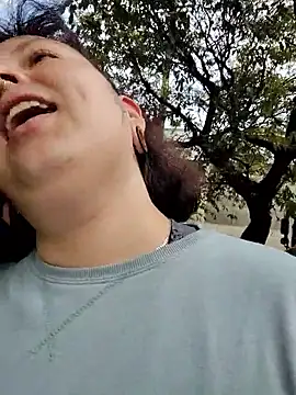 Divine Pouvoir online show from February 19, 8:06 pm