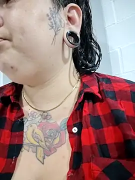 Divine Pouvoir online show from January 18, 11:35 am