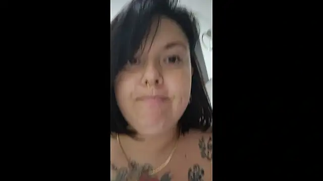 Divine Pouvoir online show from February 16, 7:56 pm