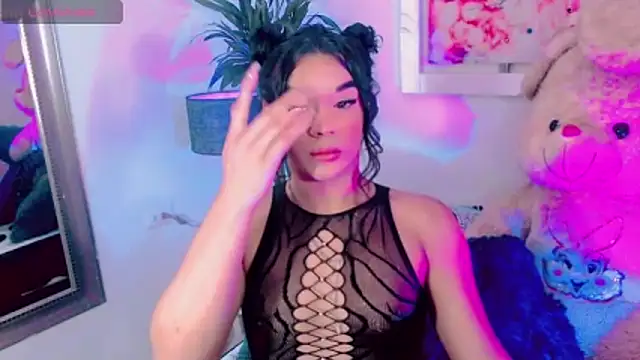 Snapshot of agathaferrer3 chatting on December 23, 10:14 am agathaferrer3 online show from December 23, 10:14 am