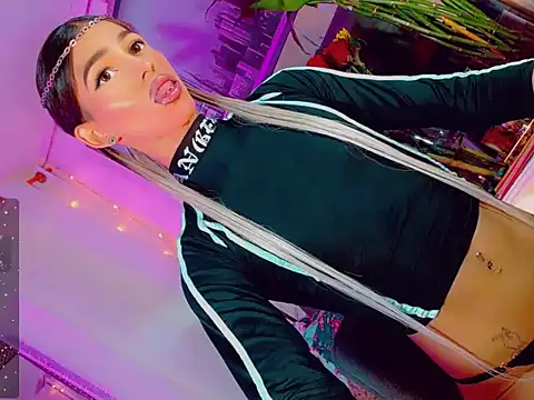 agathaferrer3 online show from March 26, 3:21 pm