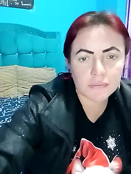 Snapshot of Annelis1 chatting on January 11, 12:50 am Annelis1 online show from January 11, 12:50 am