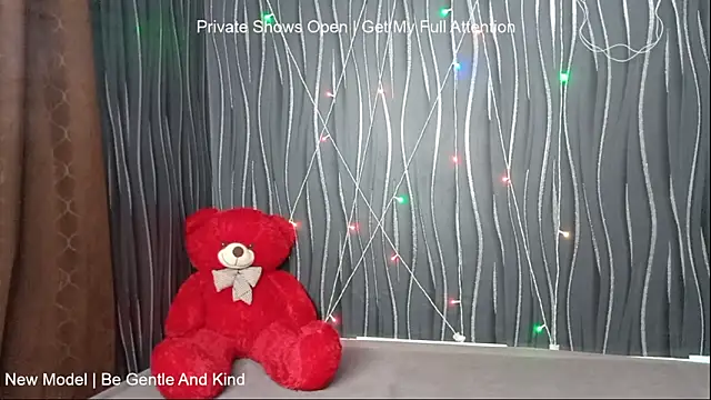 khushigoesnaughty0 online show from February 9, 7:39 am