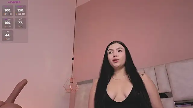 Snapshot of kylie_river chatting on May 9, 11:57 am kylie river online show from May 9, 11:57 am