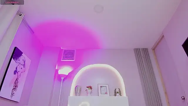 Sensual shannell online show from April 12, 2:59 am