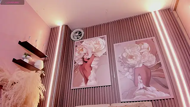 Sensual shannell online show from March 5, 2:08 am