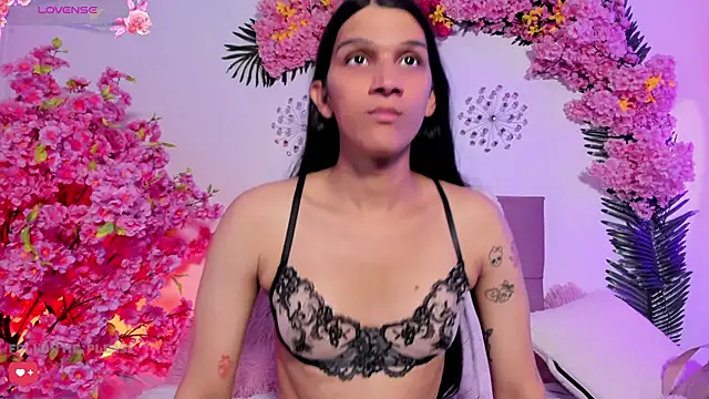 Bianca baldwin  online show from April 5, 8:59 pm