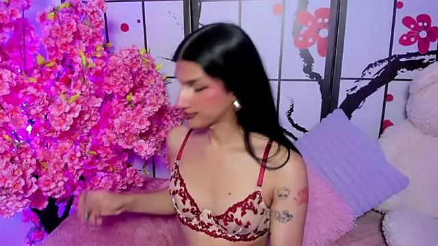 Snapshot of Bianca_baldwin_ chatting on July 3, 9:43 pm Bianca baldwin online show from July 3, 9:43 pm