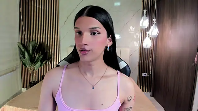 Snapshot of Bianca_baldwin_ chatting on December 14, 8:58 pm Bianca baldwin online show from December 14, 8:58 pm