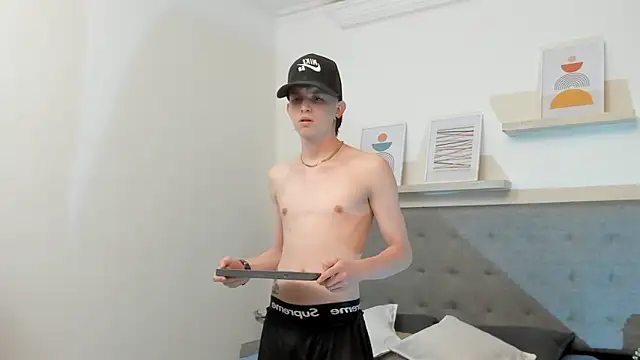 sebastamayo  online show from February 12, 5:07 am