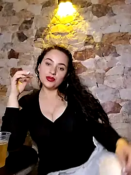 oliviawilde  online show from March 1, 5:40 am