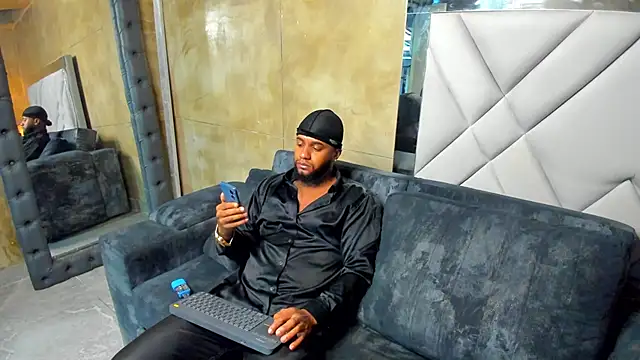 jay jhonson01 online show from December 22, 3:50 am