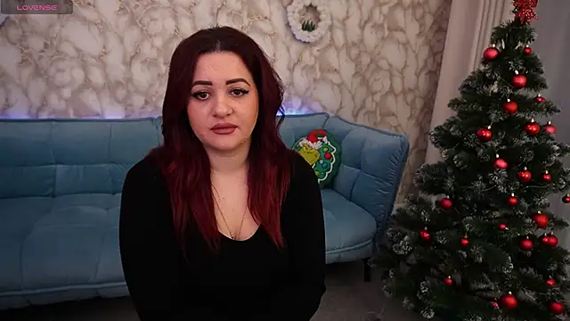 Snapshot of DiamondShadoww chatting on December 16, 2:54 pm DiamondShadoww online show from December 16, 2:54 pm