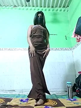 STICKY GIRL online show from February 8, 5:32 pm