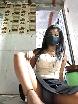 STICKY GIRL online show from March 13, 6:13 pm