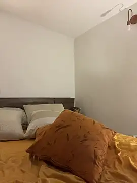 Lena-Williamss online show from July 10, 11:49 pm