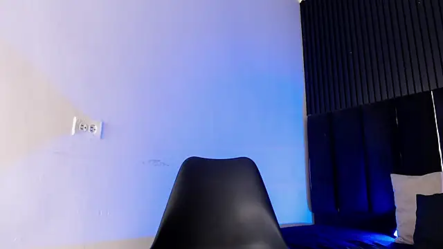 SmoothAlpha  online show from March 16, 9:39 pm