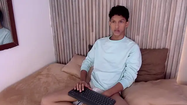 SmoothAlpha  online show from January 9, 2:35 pm