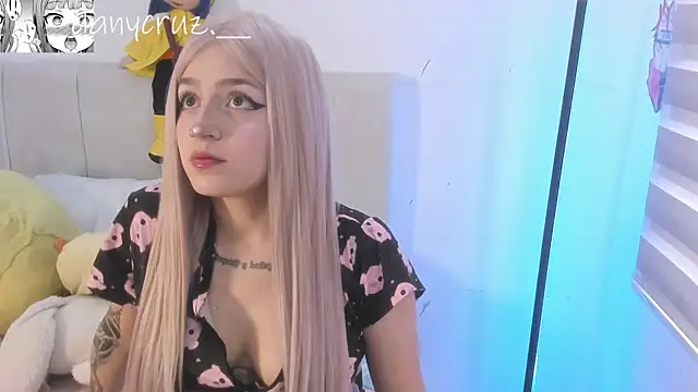Snapshot of _Chloe_gardner chatting on May 18, 10:03 pm Chloe gardner online show from May 18, 10:03 pm