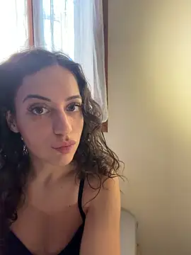 CoquineCharmeuse online show from March 26, 2:15 pm