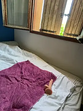 CoquineCharmeuse online show from March 20, 3:02 pm