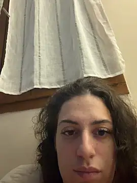 CoquineCharmeuse online show from February 7, 1:13 am