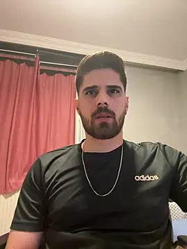 Snapshot of berke3424 chatting on June 4, 10:58 pm berke3424 online show from June 4, 10:58 pm