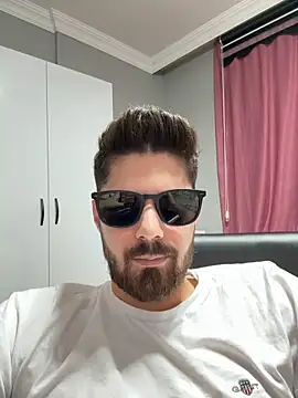 berke3424 online show from February 7, 1:02 am