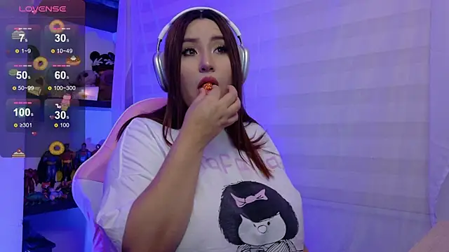 DALIISS  online show from May 21, 11:02 pm