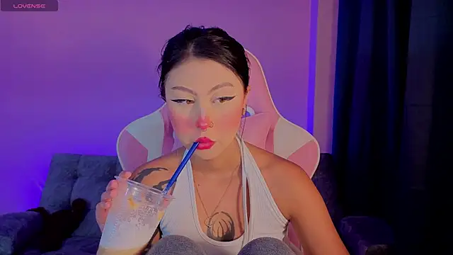 sharonbone online show from May 26, 10:19 pm