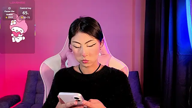 sharonbone online show from February 26, 5:07 am